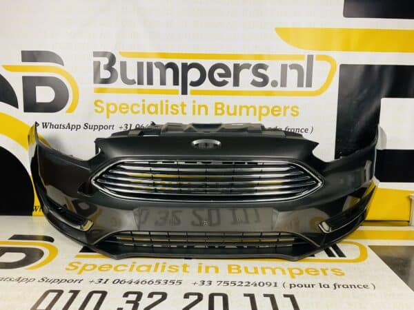 Bumper Ford Focus Mk3 2013-2017 Voorbumper 1-D10-3197