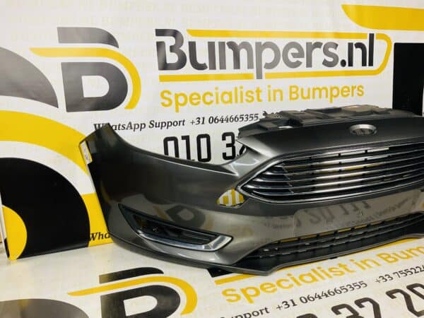 Bumper Ford Focus Mk3 2013-2017 Voorbumper 1-D10-3197
