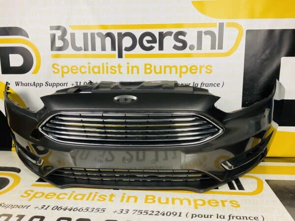 Bumper Ford Focus Mk3 2013-2017 Voorbumper 1-D10-3197