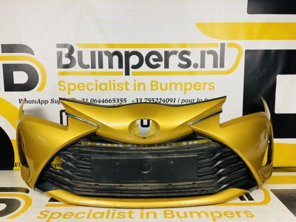 Bumper Toyota Yaris 3 Facelift 2017-2020 Voorbumper 2-D2-3196