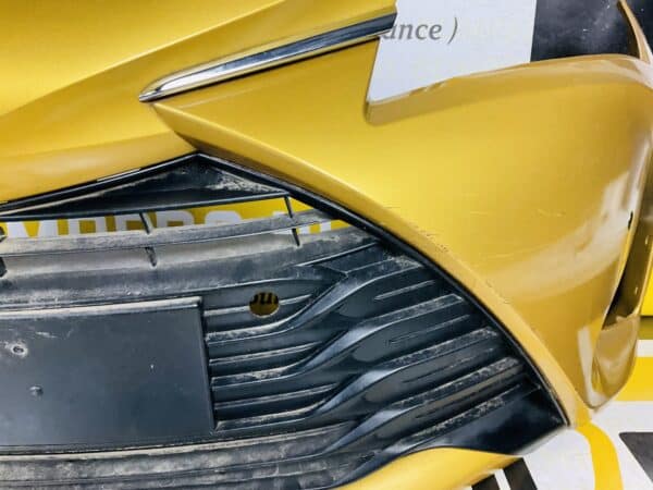 Bumper Toyota Yaris 3 Facelift 2017-2020 Voorbumper 2-D2-3196