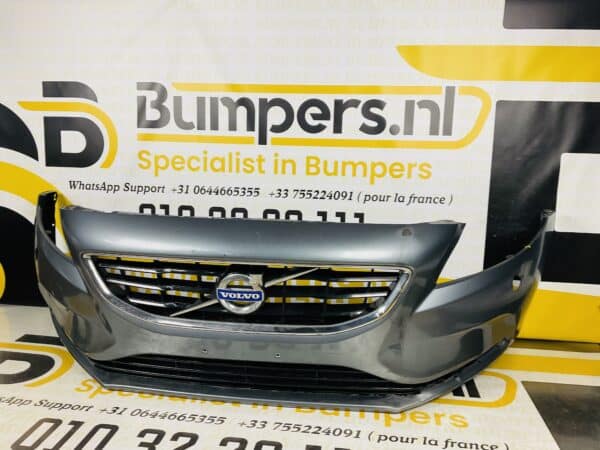 Bumper Volvo V40 + Grill Kls Voorbumper 1-E2-3184