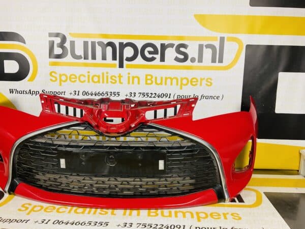 Bumper Toyota Yaris 3 2014-2017 Voorbumper 2-D2-3225