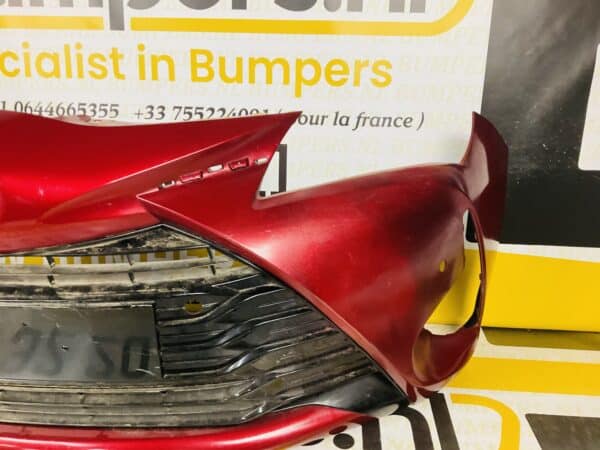 Bumper Toyota Yaris 3 Facelift 2017-2020 Voorbumper 2-D2-3230