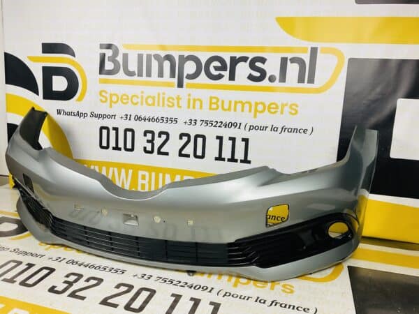 Bumper Toyota Auris 2015-2019 Voorbumper 2-D3-3279