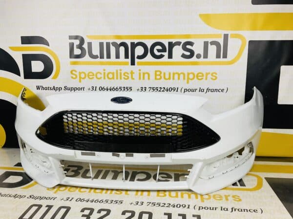 Bumper Ford Focus MK3 Facelift ST Line Voorbumper 1-D10-3302