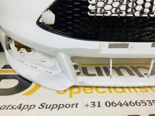 Bumper Ford Focus MK3 Facelift ST Line Voorbumper 1-D10-3302
