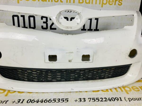 Bumper Toyota Auris Hybrid Voorbumper 2-D3-3291