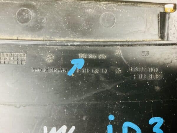 Onderplaat Volkswagen id3 10A805915 Bumper Lip 2-R1-963
