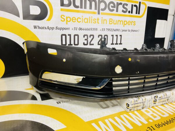 Bumper Volkswagen Passat B7 2010-2015 Kls 4xPdc Voorbumper 1-C7-3414