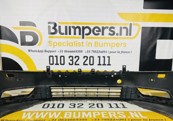 Bumper Volkswagen Passat B7 2010-2015 Kls 4xPdc Voorbumper 1-C7-3414