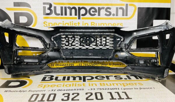 Bumper HYUNDAI KONA 2017-2021 GEEN PDC Voorbumper 2-E4-3484Z