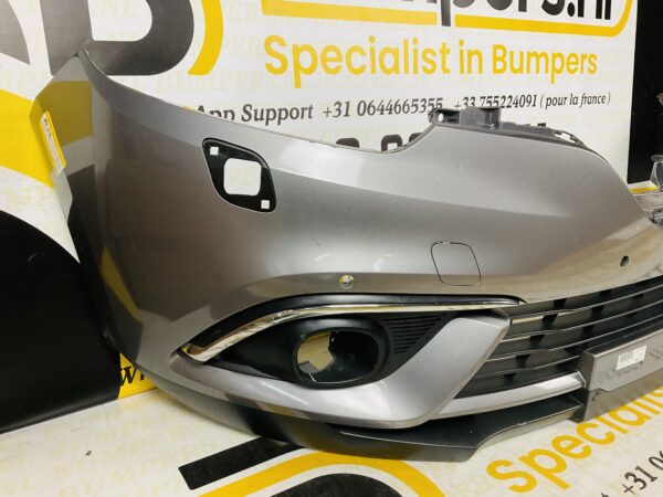 Bumper RENAULT SENIC 4 2016-2018  Voorbumper 2-F6-3528Z