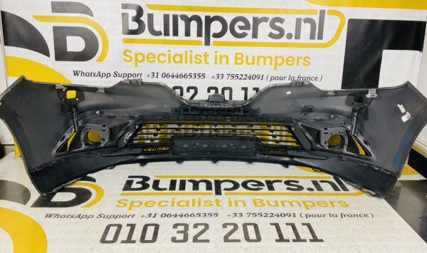 Bumper RENAULT SENIC 4 2016-2018  Voorbumper 2-F6-3528Z