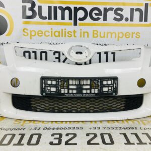 Bumper TOYOTA AURIS HYBRID  Voorbumper 2-D3-3604Z