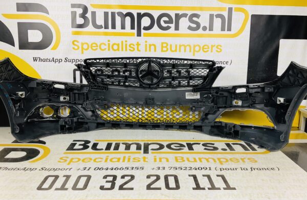 Bumper MERCEDES C KLASSE W204 FACELIFT 2011-2014 RL Voorbumper 1-A1-3615Z