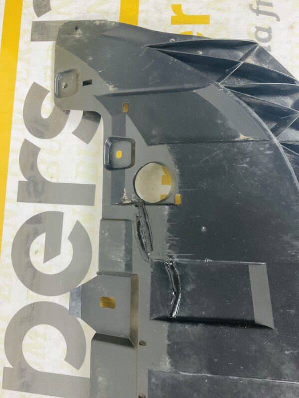 Onderplaat Mercedes B Klasse W246 A2468850036 Bumper Lip 2-L4-3632z