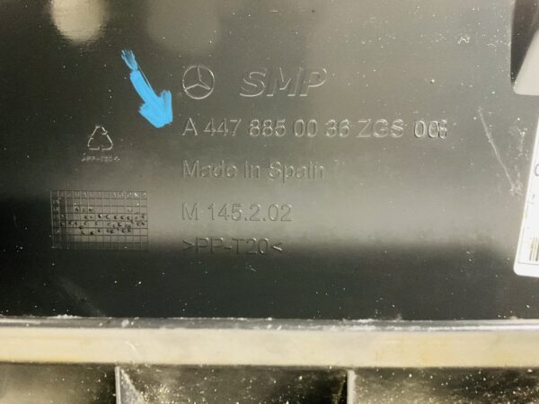 Onderplaat Mercedes V Klasse Viano W447 A4479850036 Bumperlip 2-L3-3643
