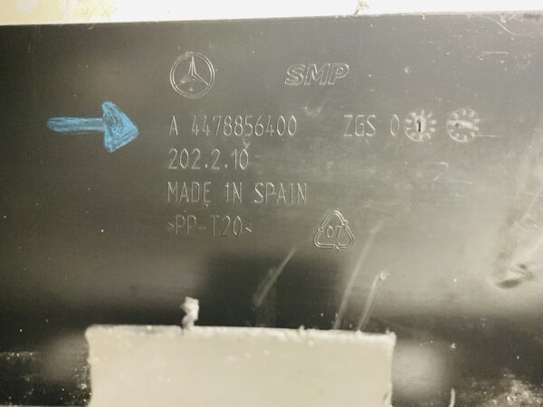 Onderplaat Mercedes V Klasse Viano W447 A4478856400 Bumperlip 2-L3-3645