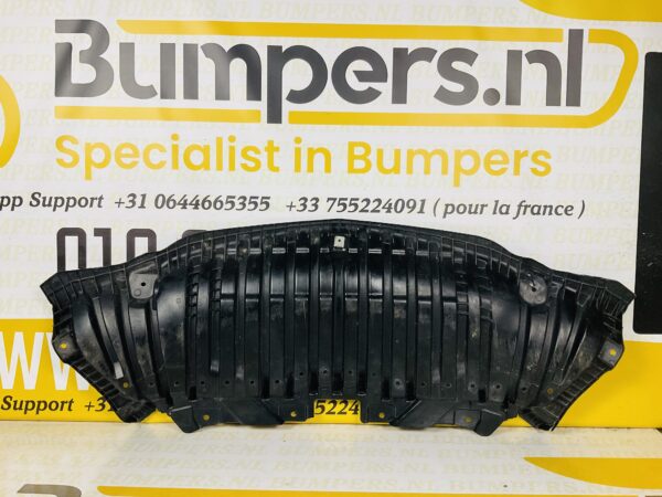Bumperlip Mercedes C Klasse W205 A2055202400 Onderplaat 2-L3D-3651Z
