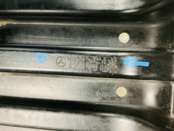 Bumperlip Mercedes C Klasse W205 A2055202400 Onderplaat 2-L3D-3651Z