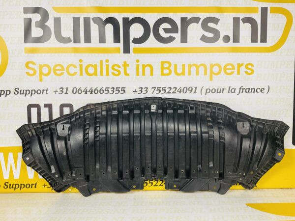 Bumperlip Mercedes C Klasse W205 A2055200100 Onderplaat 2-L3D-3657z