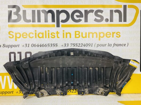 Bumperlip Mercedes C Klasse W205 A2055200000 Onderplaat 2-L3D-3658z