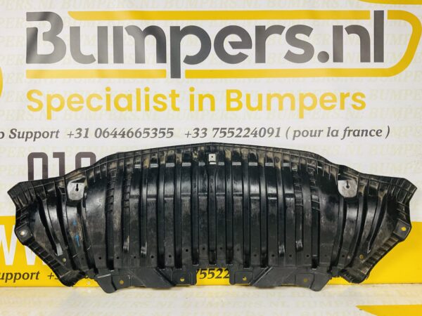 Bumperlip Mercedes C Klasse W205 A2055200000 Onderplaat 2-L3D-3659z