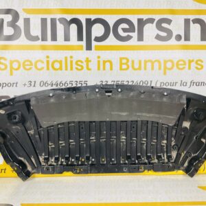 Bumperlip Mercedes W293 A2935200400 Onderplaat 2-L4-3663Z