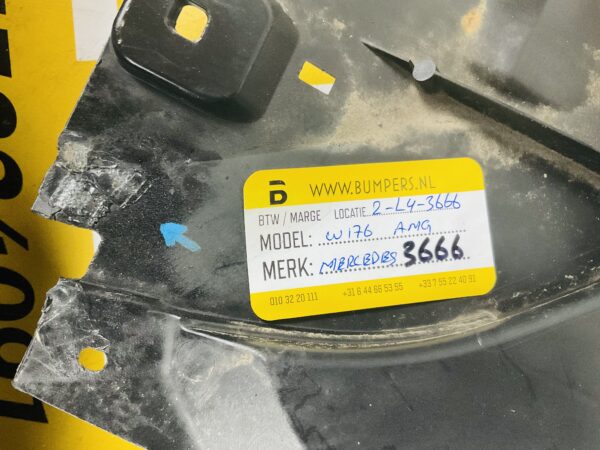 Bumper Lip Mercedes A Klasse W176 AMG A1768850736 Onderplaat 2-L4-3666Z