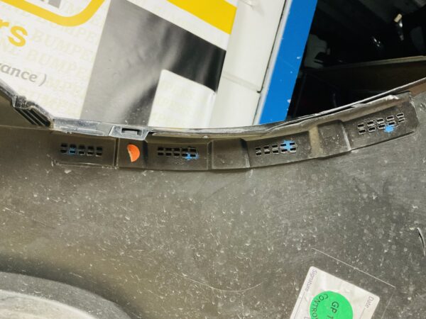 Bumper OPEL ASTRA K FACELIFT 2018-2021 95299465 Voorbumper 2-i8-3708Z