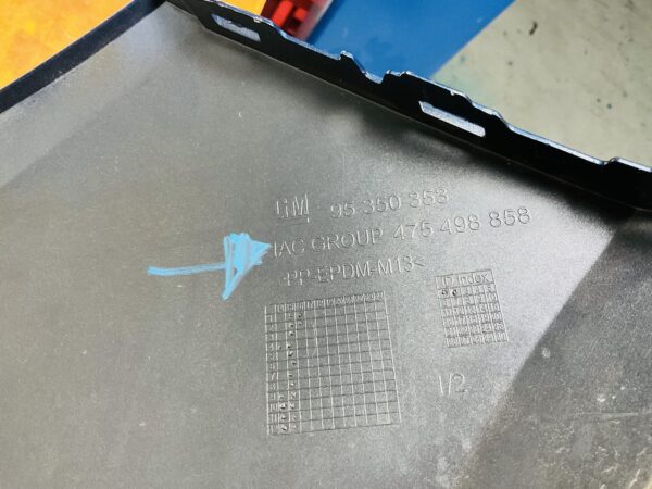 Bumper OPEL MOKKA 2013-2016 95350353 Voorbumper 2-i3-3715Z