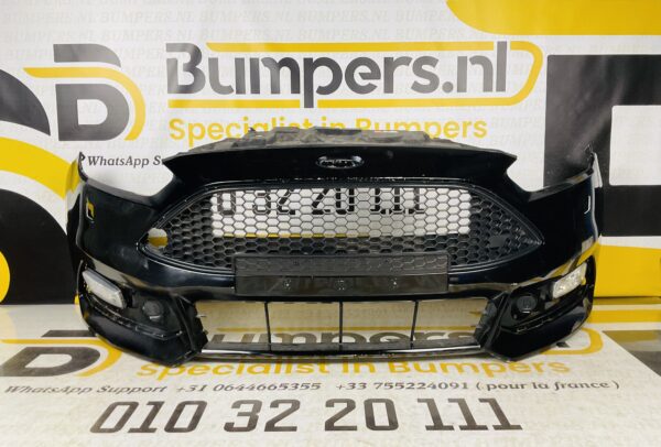 BUMPER FORD FOCUS MK3   2013-2017 ST-LINE FACELIFT VOORBUMPER 1-D9-3781Z