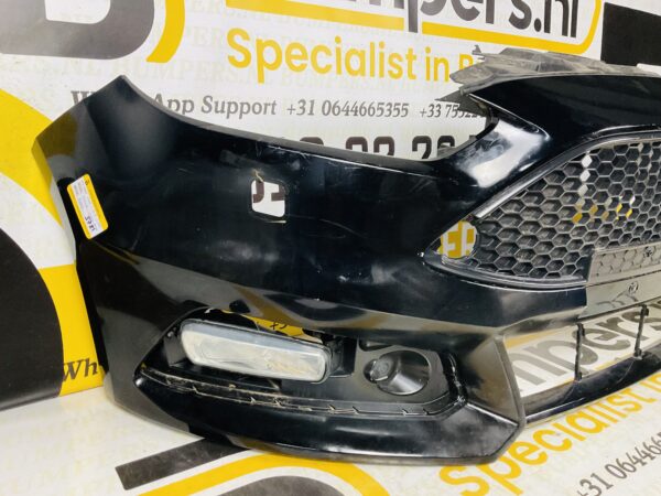 BUMPER FORD FOCUS MK3   2013-2017 ST-LINE FACELIFT VOORBUMPER 1-D9-3781Z