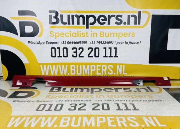 ZIJSKIRT MERCEDES A KLASSE W176 CLA W117 2012-2019 RECHTS DORPEL 2-L2-4075Z