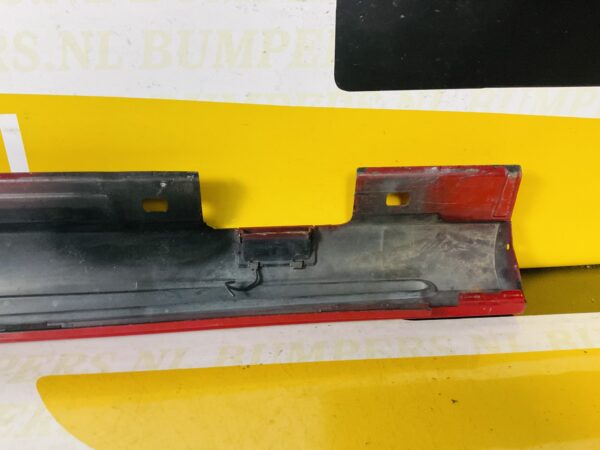 ZIJSKIRT MERCEDES A KLASSE W176 CLA W117 2012-2019 RECHTS DORPEL 2-L2-4075Z
