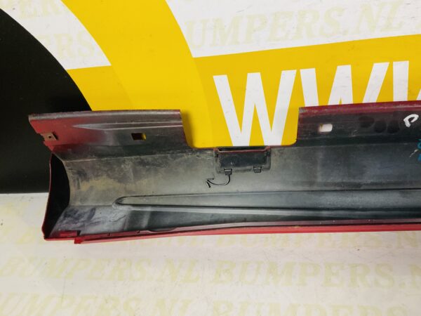 ZIJSKIRT MERCEDES A KLASSE W176 CLA W117 2012-2019 RECHTS DORPEL 2-L2-4075Z