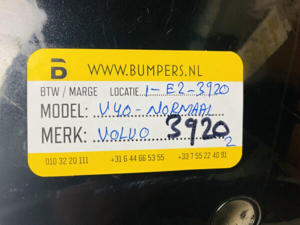 BUMPER VOLVO V-40 V40 NORMAAL 6XPDC KLS  VOORBUMPER 1-E2-3920Z