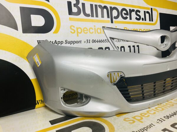 BUMPER TOYOTA YARIS 2010-2013  VOORBUMPER 2-D2-3928Z