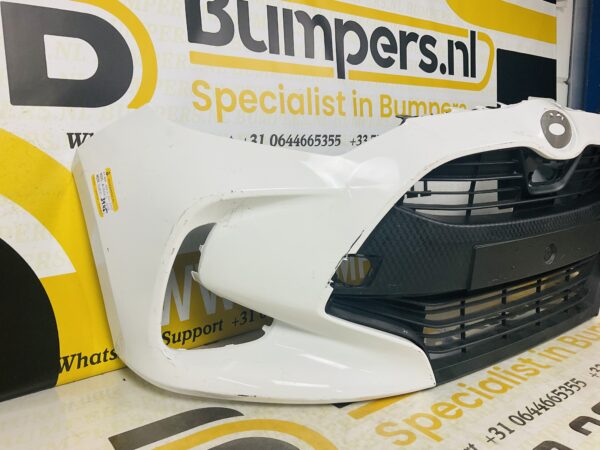 BUMPER TOYOTA YARIS 4 2021-2022 VOORBUMPER 2-D2-3945Z