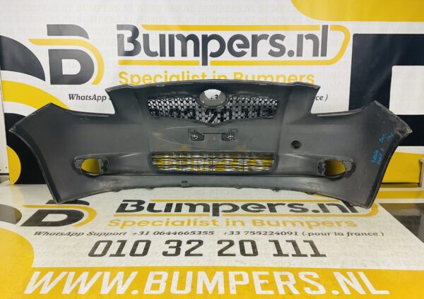 BUMPER TOYOTA YARIS 2  2005-2008 VOORBUMPER 2-D2-3946Z