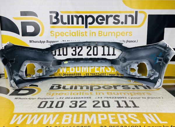 BUMPER FORD FIESTA MK8 STLINE  2017-2021 VOORBUMPER 1-D2-3964Z