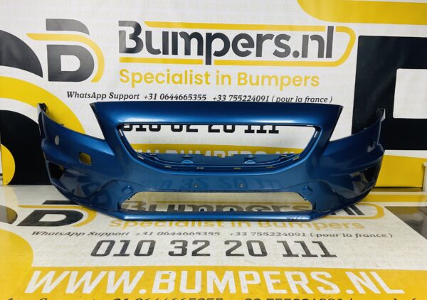BUMPER VOLVO V40 R-DESIGN RDESIGN  VOORBUMPER 1-E7-3972Z