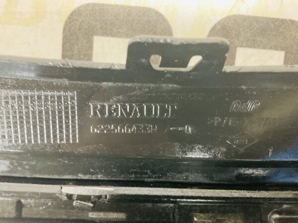Bumper Grill Renault Twingo 3 622566433R Gril 2-M3-4080z
