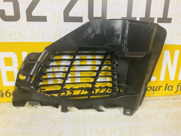Bumper Grill Peugeot 3008 MK2 Rooster 2016-2021 2-P4-4111z
