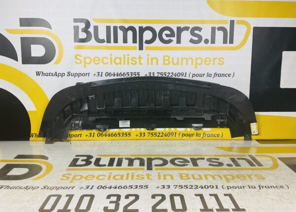 Onderplaat Mercedes V Klasse w447 Onderplaat/onderlip 2-L3-4113z