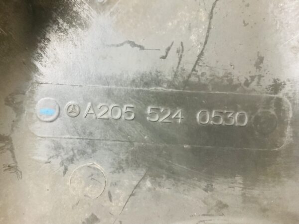 Afdekplaat Motor MERCEDES C KLASSE W205 C63 AMG  a2055240530 Onderplaat 2-L4-4116z