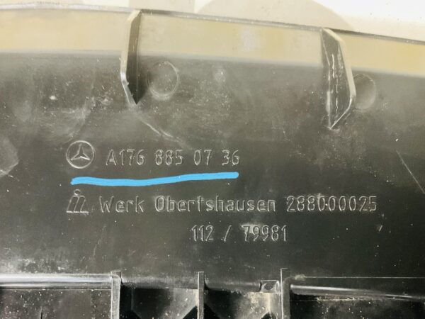 Bumper Lip Mercedes A Klasse W176 AMG A1768850736 Onderplaat 2-L4-3670Z