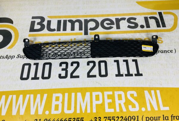 Grill Toyota Aygo 2004-2008 Grill 53112-0H010 2-P4-4141z