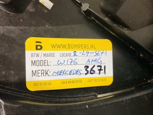 Bumper Lip Mercedes A Klasse W176 AMG A1768850736 Onderplaat 2-L4-3671Z